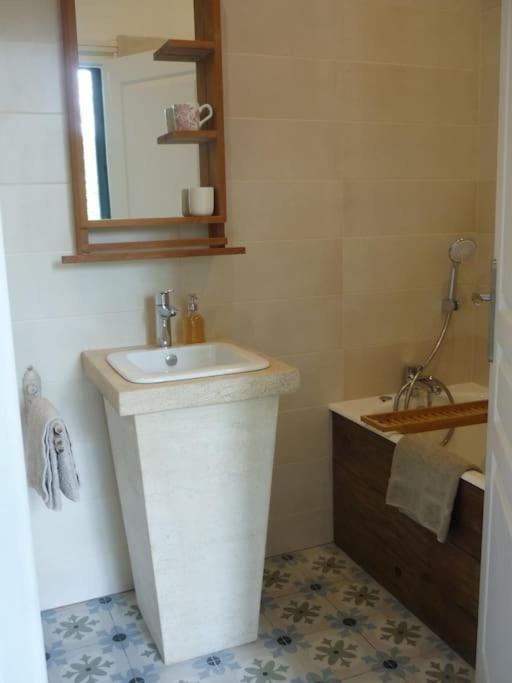 Le Presbytere - Touillon, Jacuzzi, 4 Chambres Pour 10 Exterior foto