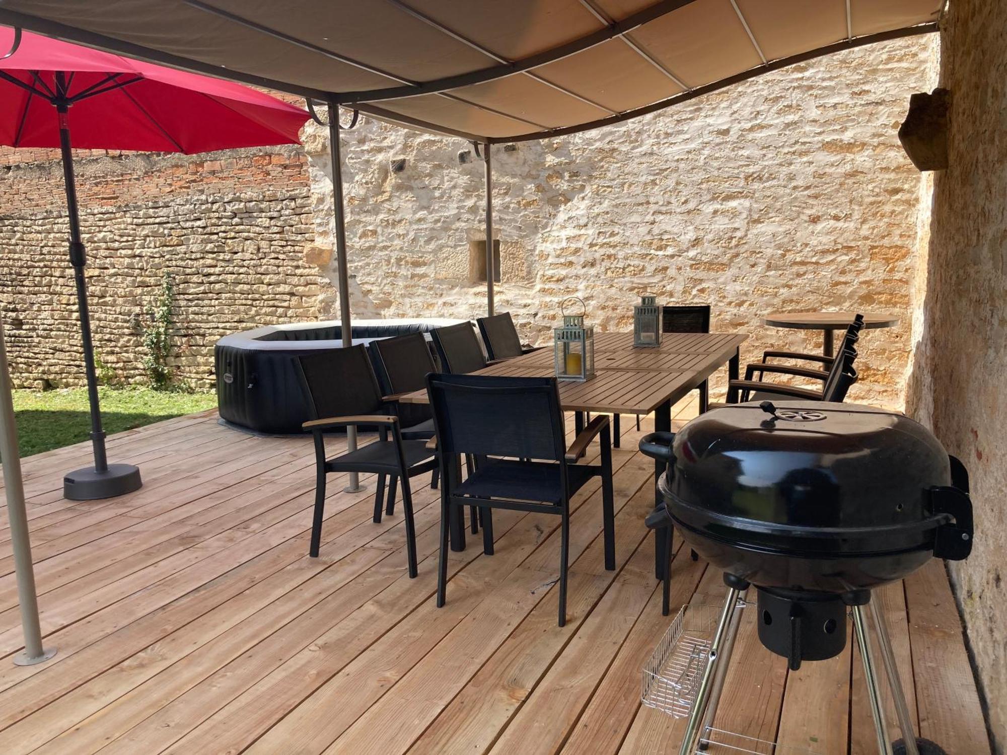 Le Presbytere - Touillon, Jacuzzi, 4 Chambres Pour 10 Exterior foto