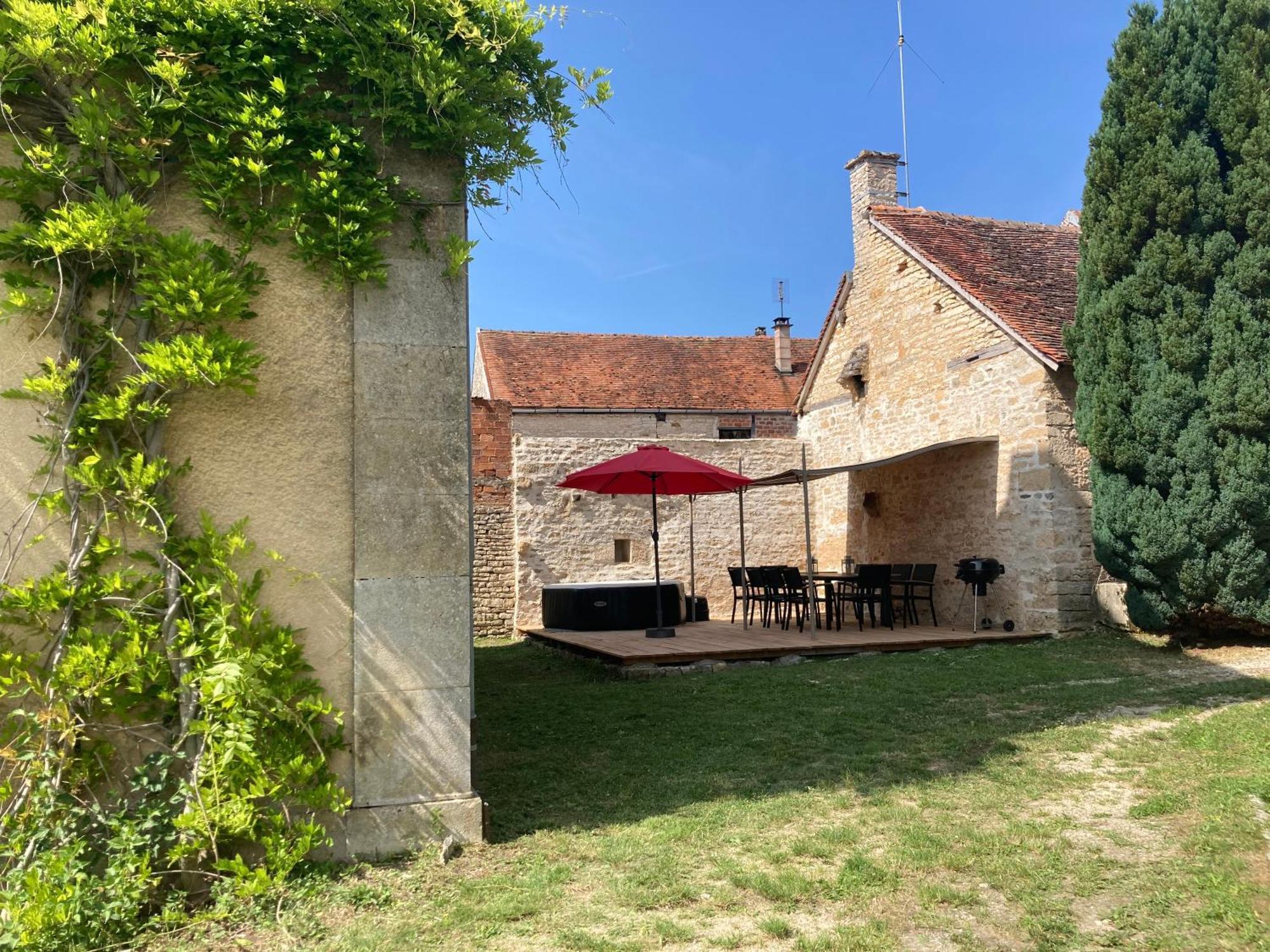 Le Presbytere - Touillon, Jacuzzi, 4 Chambres Pour 10 Exterior foto